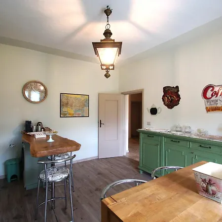 Carlo Alberto Couette-café Gavi